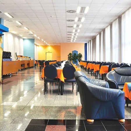 Olympik Tristar Отель