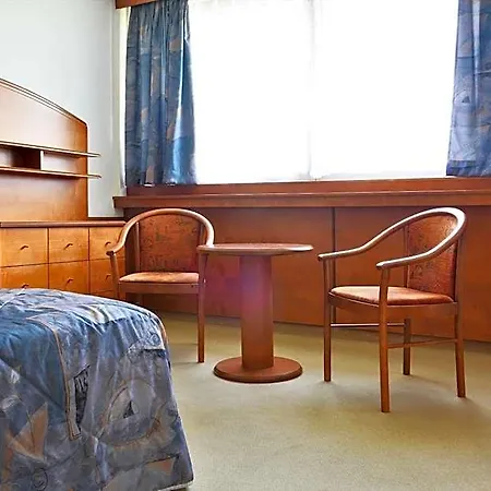 Olympik Tristar Hotel 3*