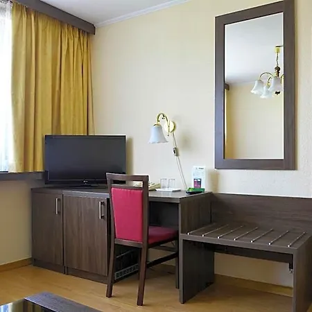 Olympik Tristar Hotel 3*