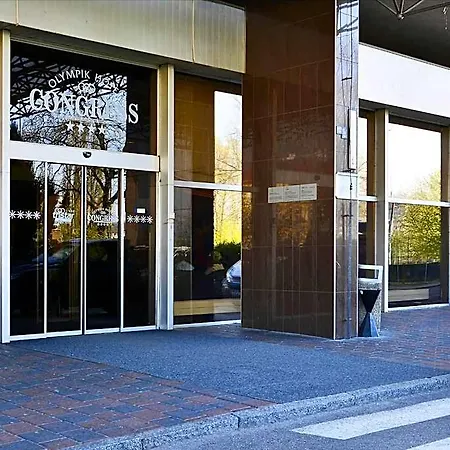 Olympik Tristar Hotel