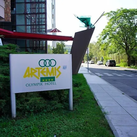 Olympik Tristar 3* Praha