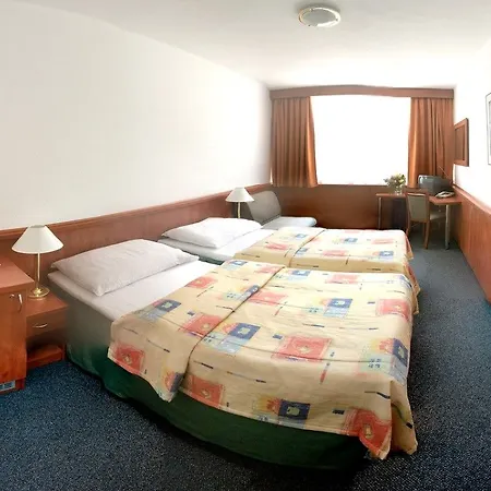 Olympik Tristar 3* Prag